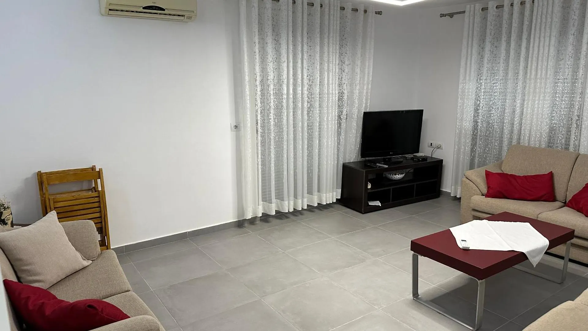 Deluxe Apartment Permet